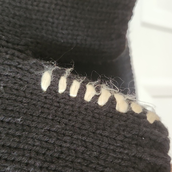 Zara Girls Winter Collection Sweater - Knit Pulls Size 13-14 yrs old. - Picture 4 of 5